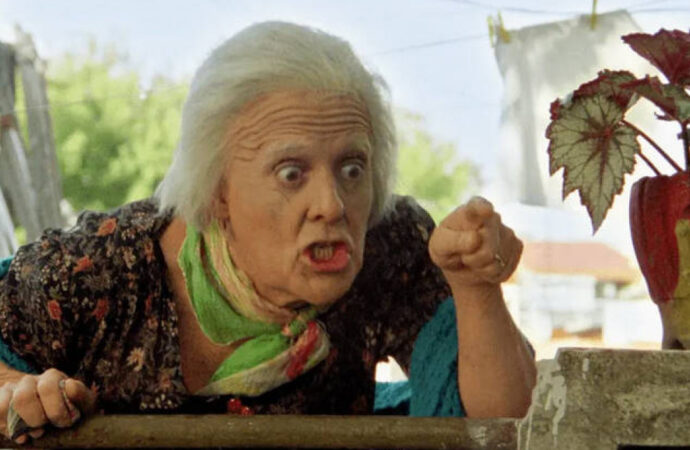 Esperando la carroza: Una comedia negra muy argentina
